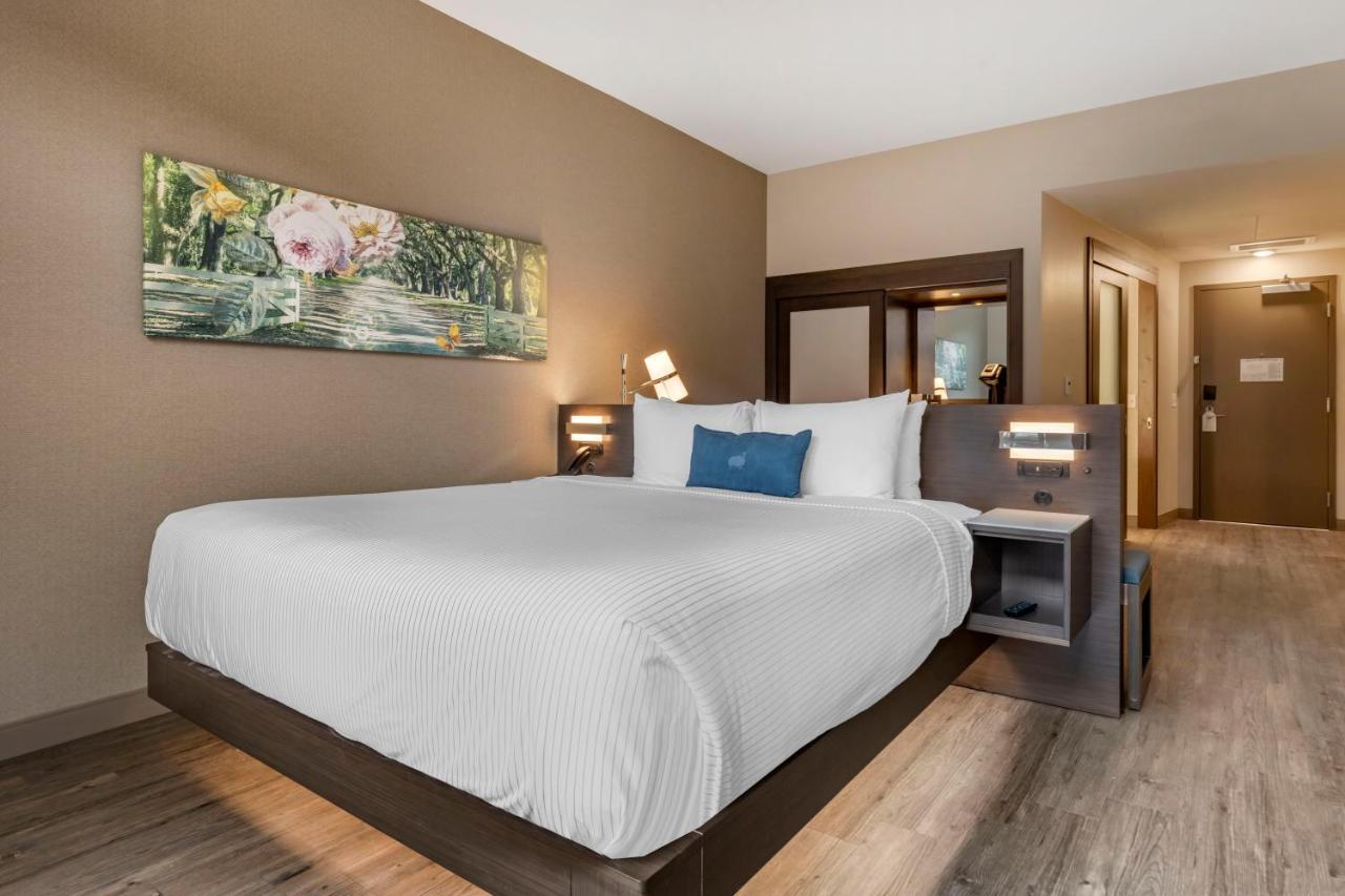 Cambria Hotel Savannah Downtown Historic District Экстерьер фото